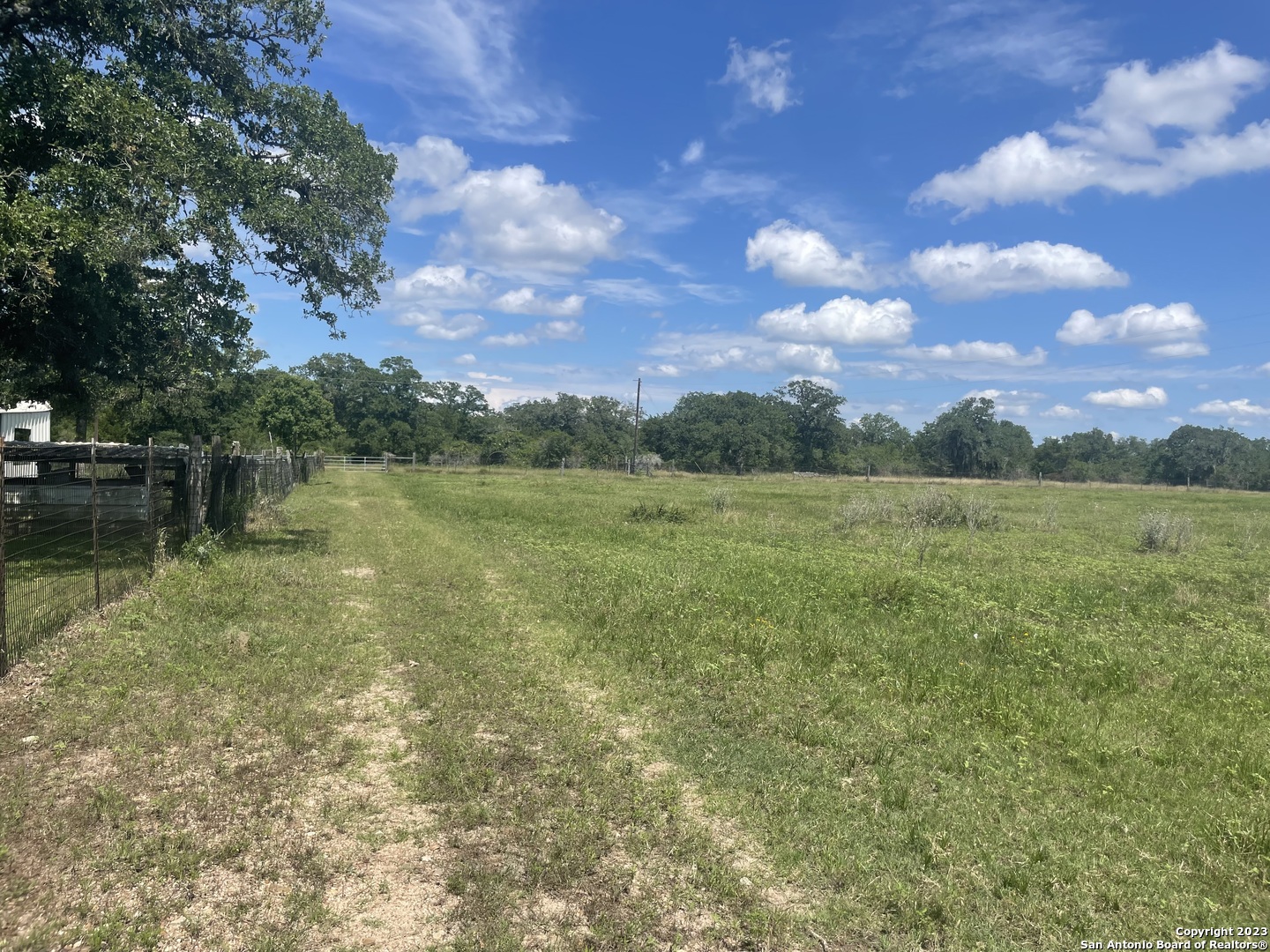 1130 Blacksmith Row Weimar, TX 78962 - Photo 8 of 15