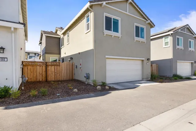 $599,000 | 664 Whitewater Way, West Sacramento, CA 95605