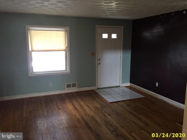 36 South Hawthorne Road Baltimore, MD 21220 - Photo 9 of 13