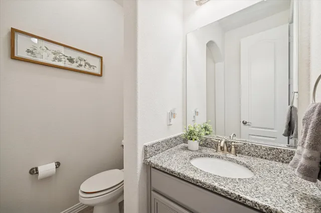 $660,000 | 2423 Flowering Brook Lane, Sugar Land, TX 77479