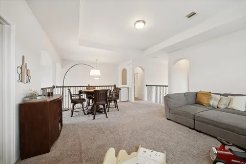 $660,000 | 2423 Flowering Brook Lane, Sugar Land, TX 77479