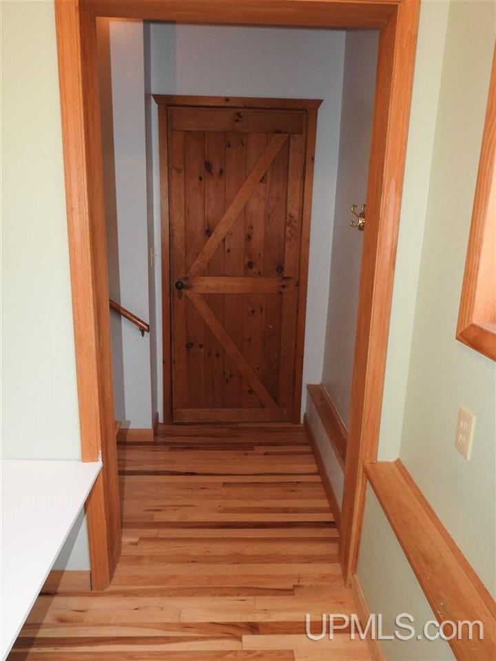 W8804 Merriman W Road Iron Mountain, MI 49801 - Photo 5 of 41