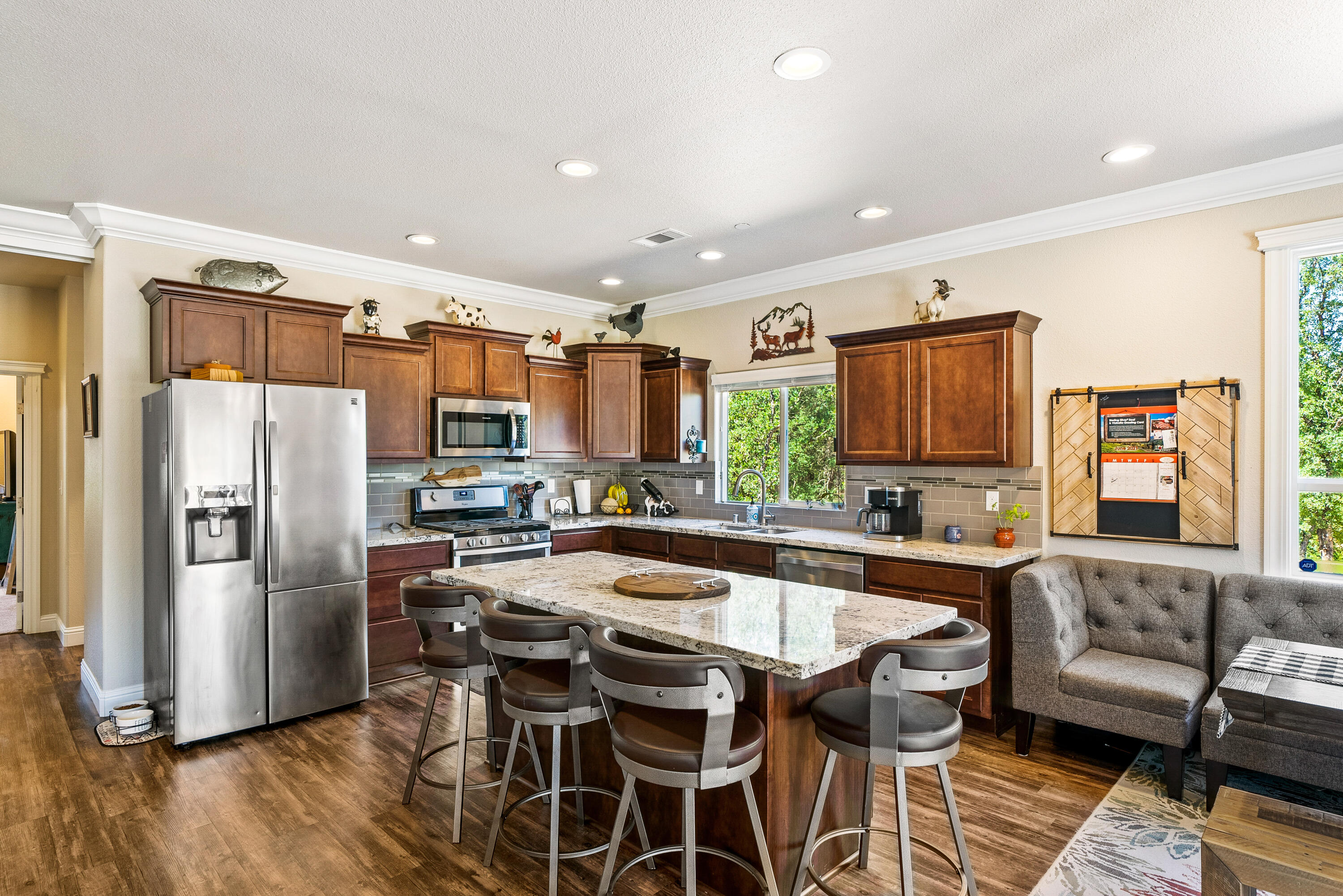 1906 Tarmac Road Redding, CA 96003 - Photo 11 of 48 HARRISONM-49