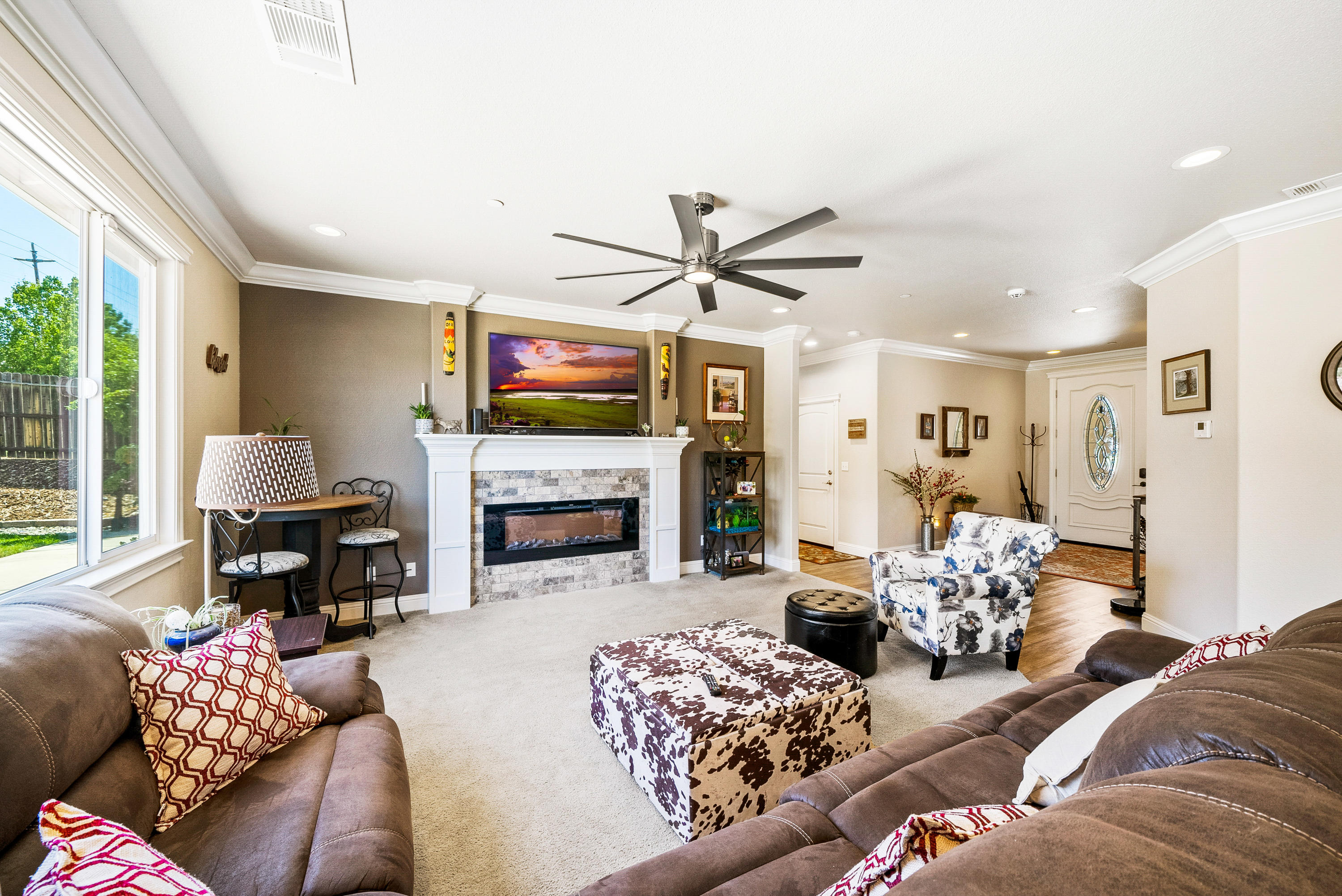 1906 Tarmac Road Redding, CA 96003 - Photo 9 of 48 HARRISONM-50