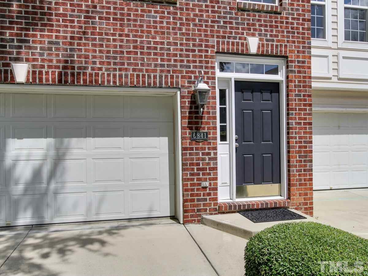 6841 Middleboro Drive Raleigh, NC 27612 - Photo 2 of 25