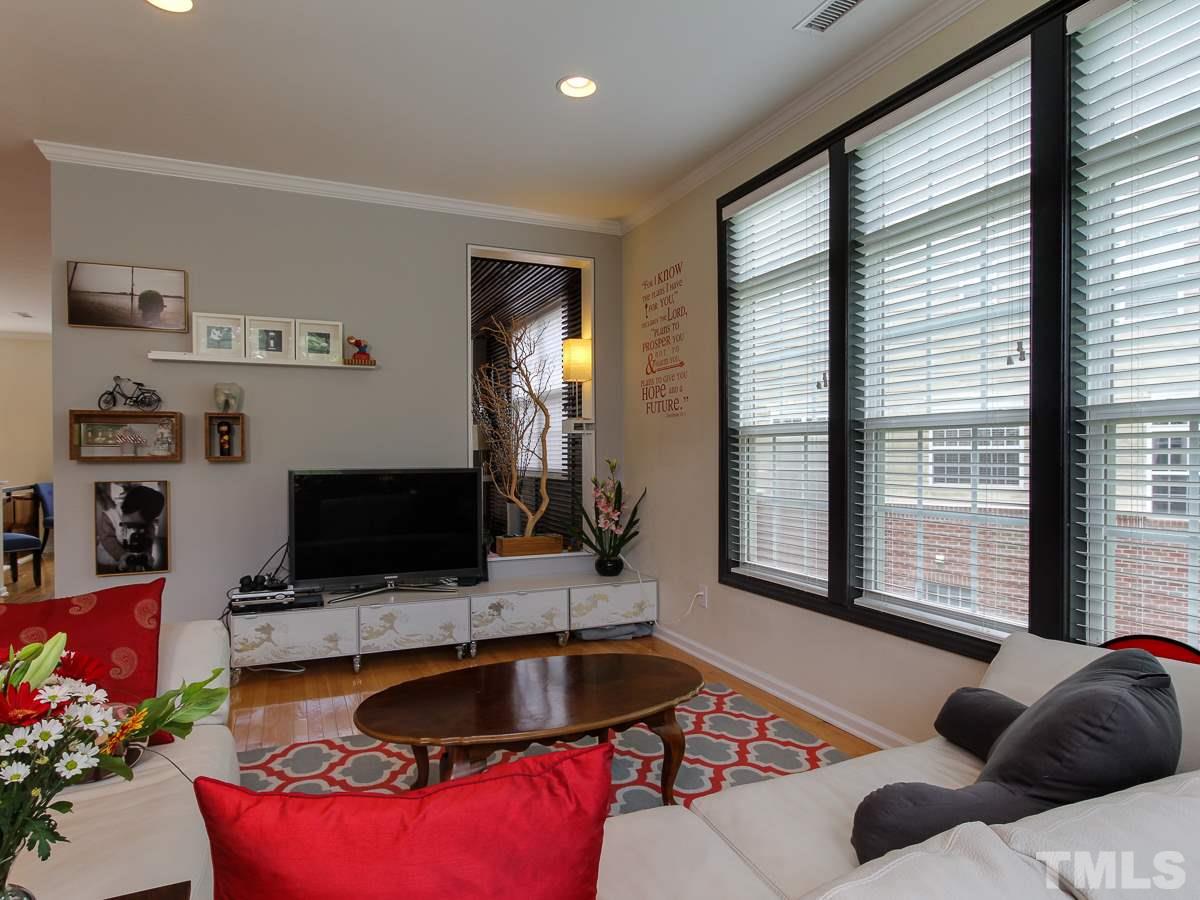 6841 Middleboro Drive Raleigh, NC 27612 - Photo 12 of 25