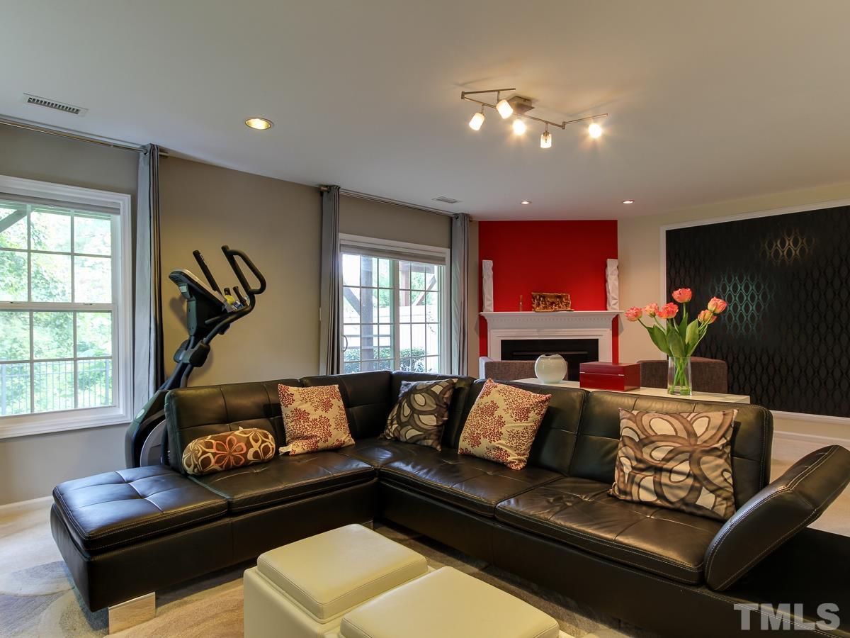 6841 Middleboro Drive Raleigh, NC 27612 - Photo 15 of 25
