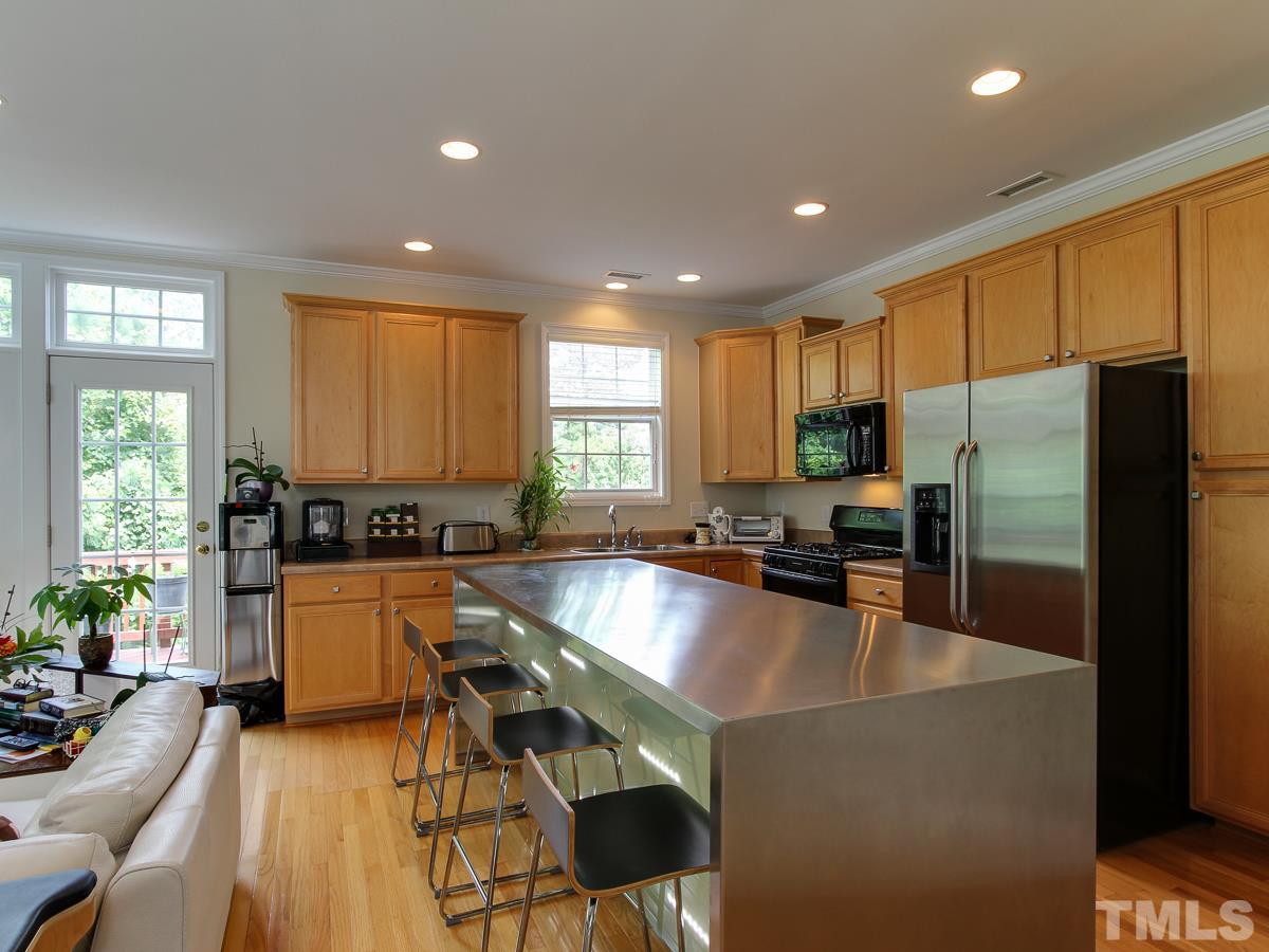 6841 Middleboro Drive Raleigh, NC 27612 - Photo 7 of 25