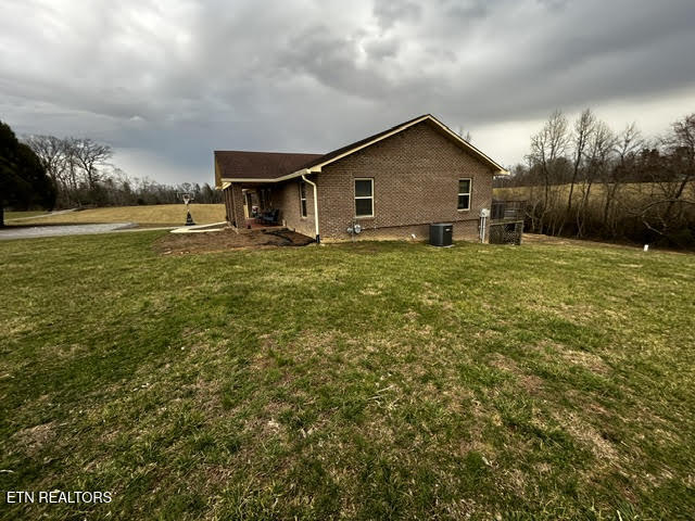 178 Winstead Road Wartburg, TN 37887 - Photo 2 of 22 2