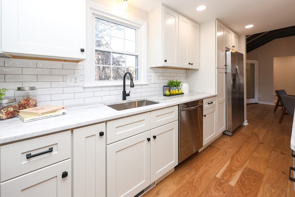 3 Potter Road Framingham, MA 01701 - Photo 6 of 38