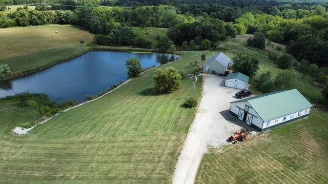 $459,900 | 7492 Brooks Road, Vevay, IN 47043