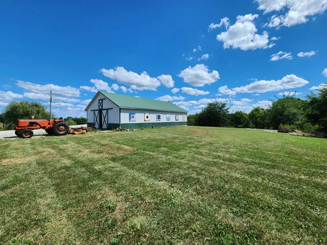 $459,900 | 7492 Brooks Road, Vevay, IN 47043