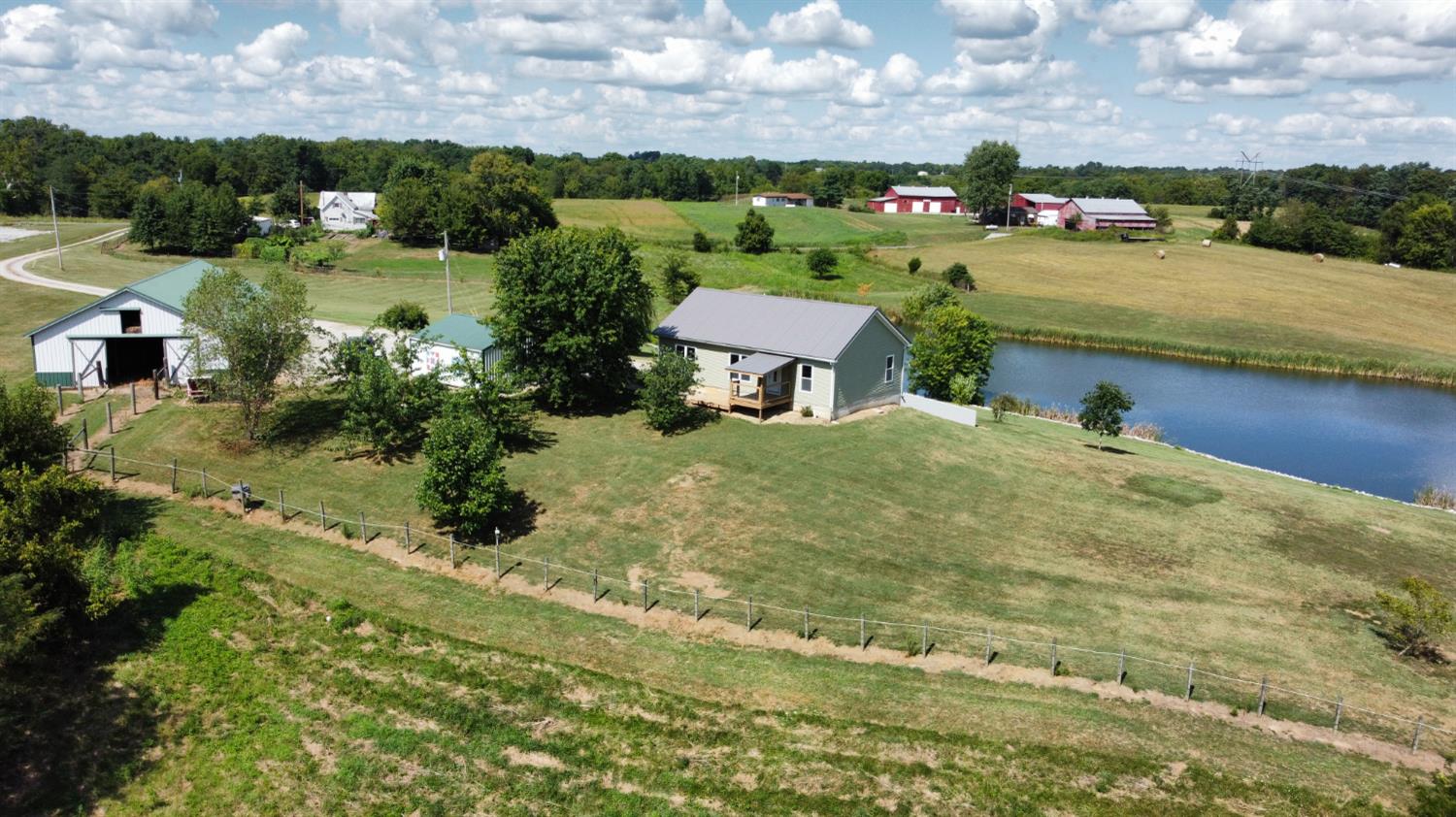 7492 Brooks Road Vevay, IN 47043 - Photo 4 of 70