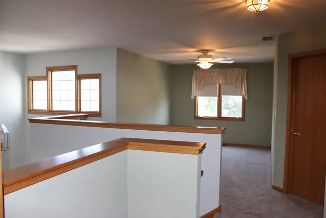 $324,900 | 13537 Latrobe Avenue, Unit 7, Crestwood, IL 60418