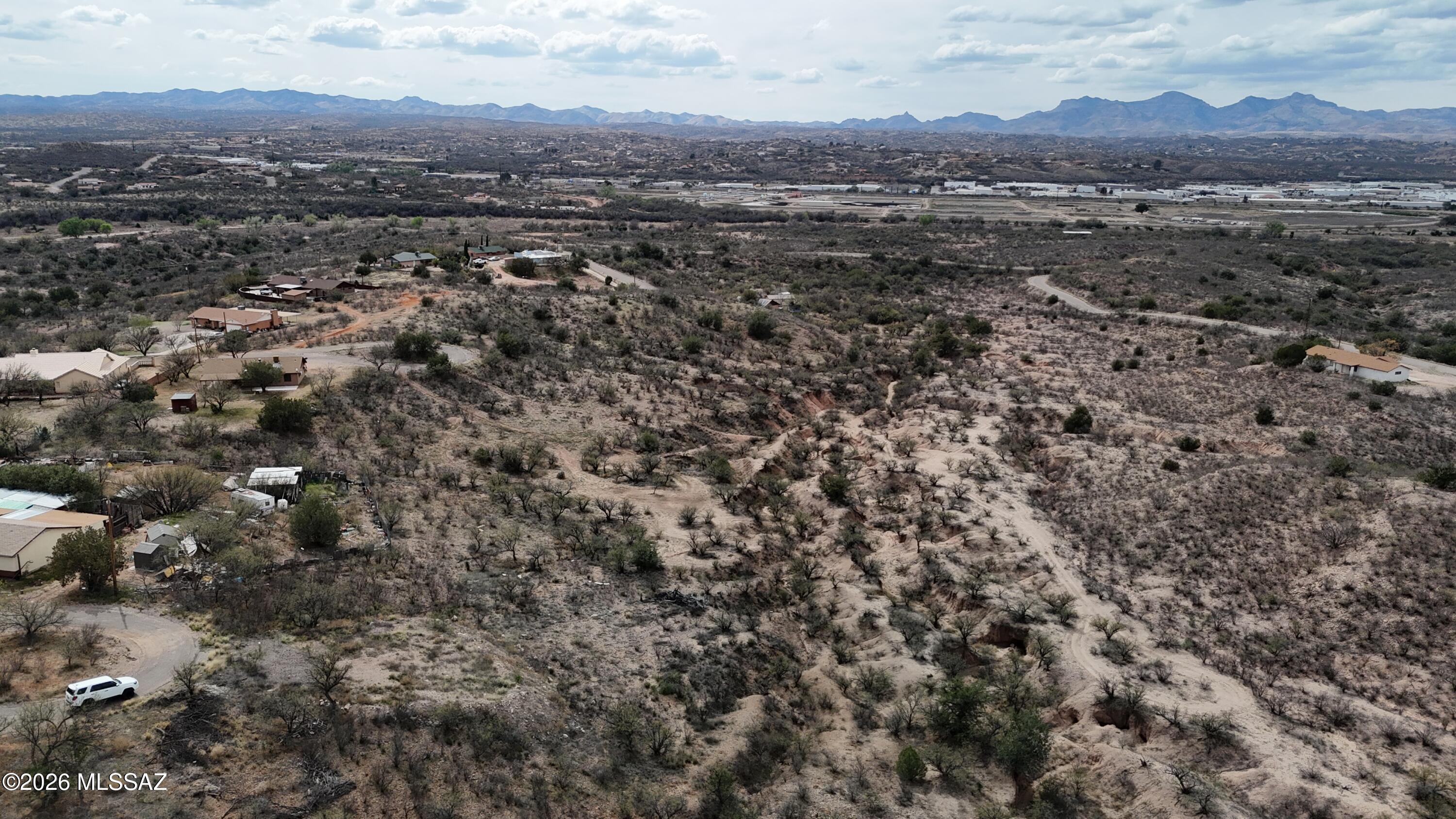 1026 Hilo Court, Unit 17 Rio Rico, AZ 85648 - Photo 4 of 11 Gallery Image 4