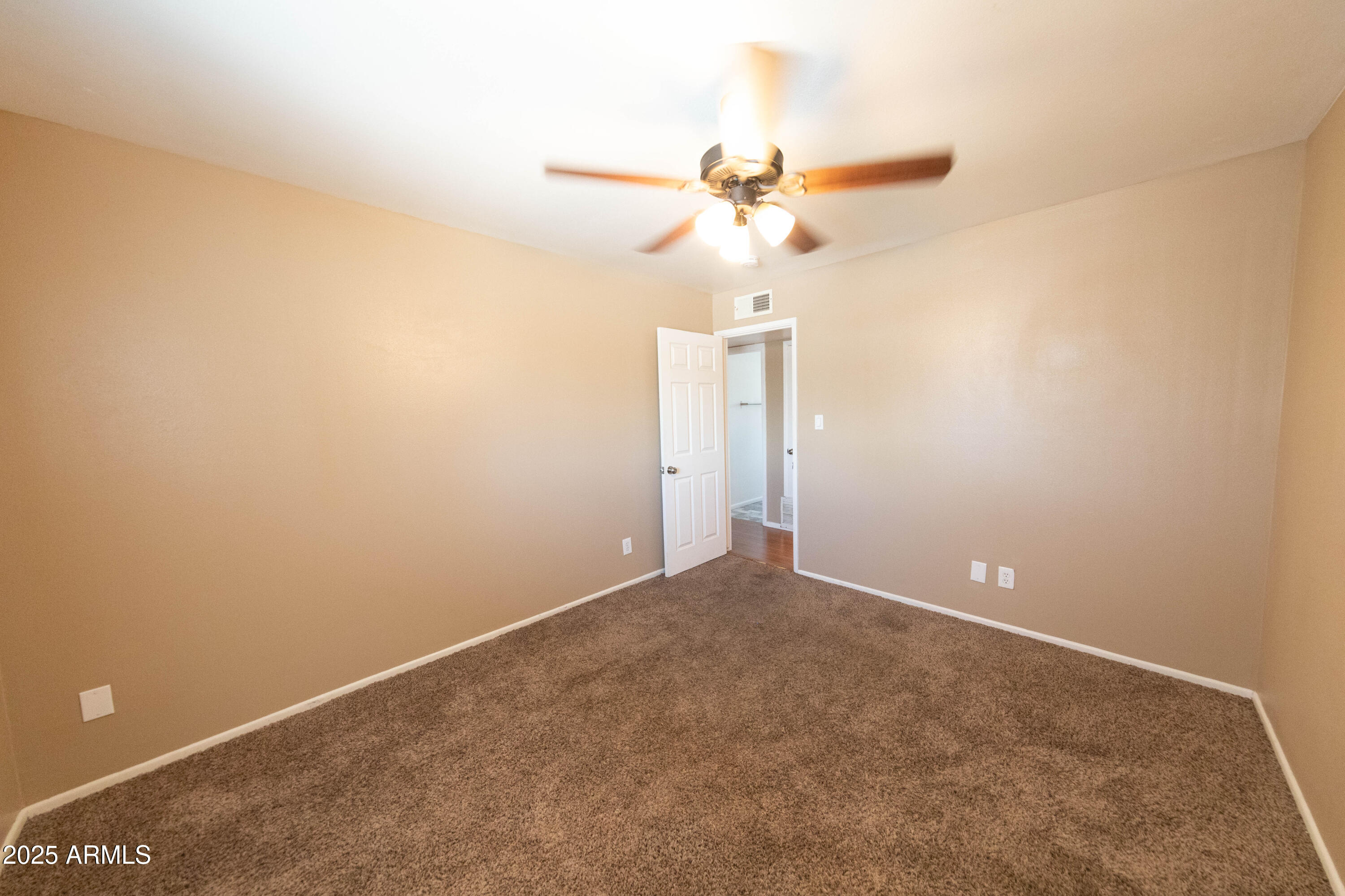 1149 West 10th Street Tempe, AZ 85281 - Photo 12 of 20 11