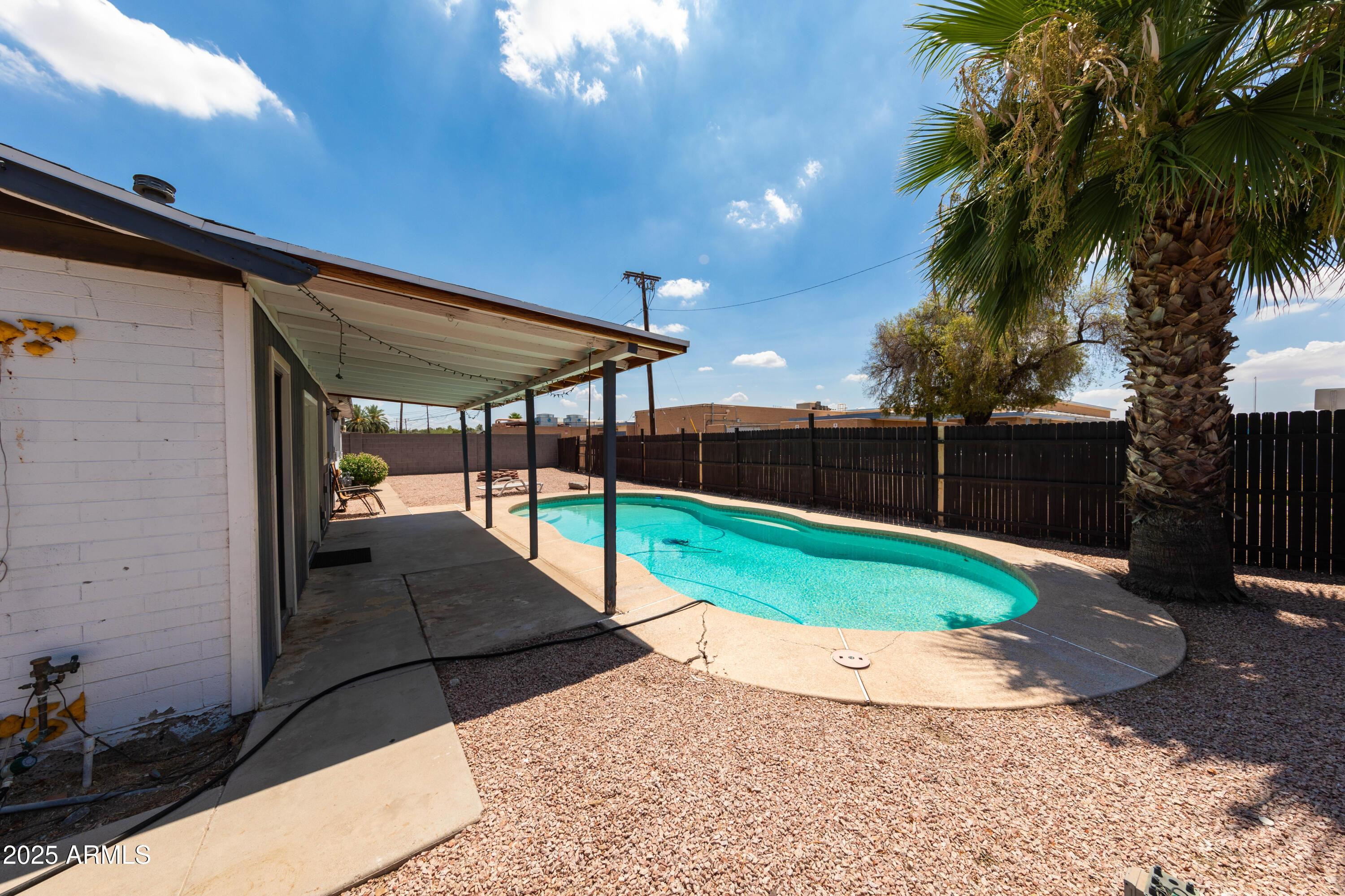 1149 West 10th Street Tempe, AZ 85281 - Photo 18 of 19 a view of a backyard