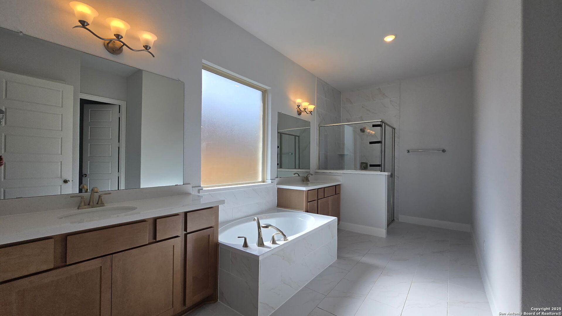 2824 Reeves Lane Schertz, TX 78108 - Photo 4 of 11