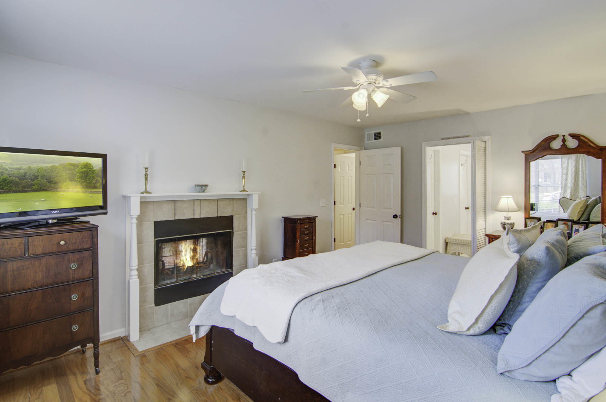 439 Springfield Road Mount Pleasant, SC 29464 - Photo 21 of 32 13