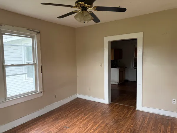$137,000 | 702 Alleghany Avenue, Clifton Forge, VA 24422