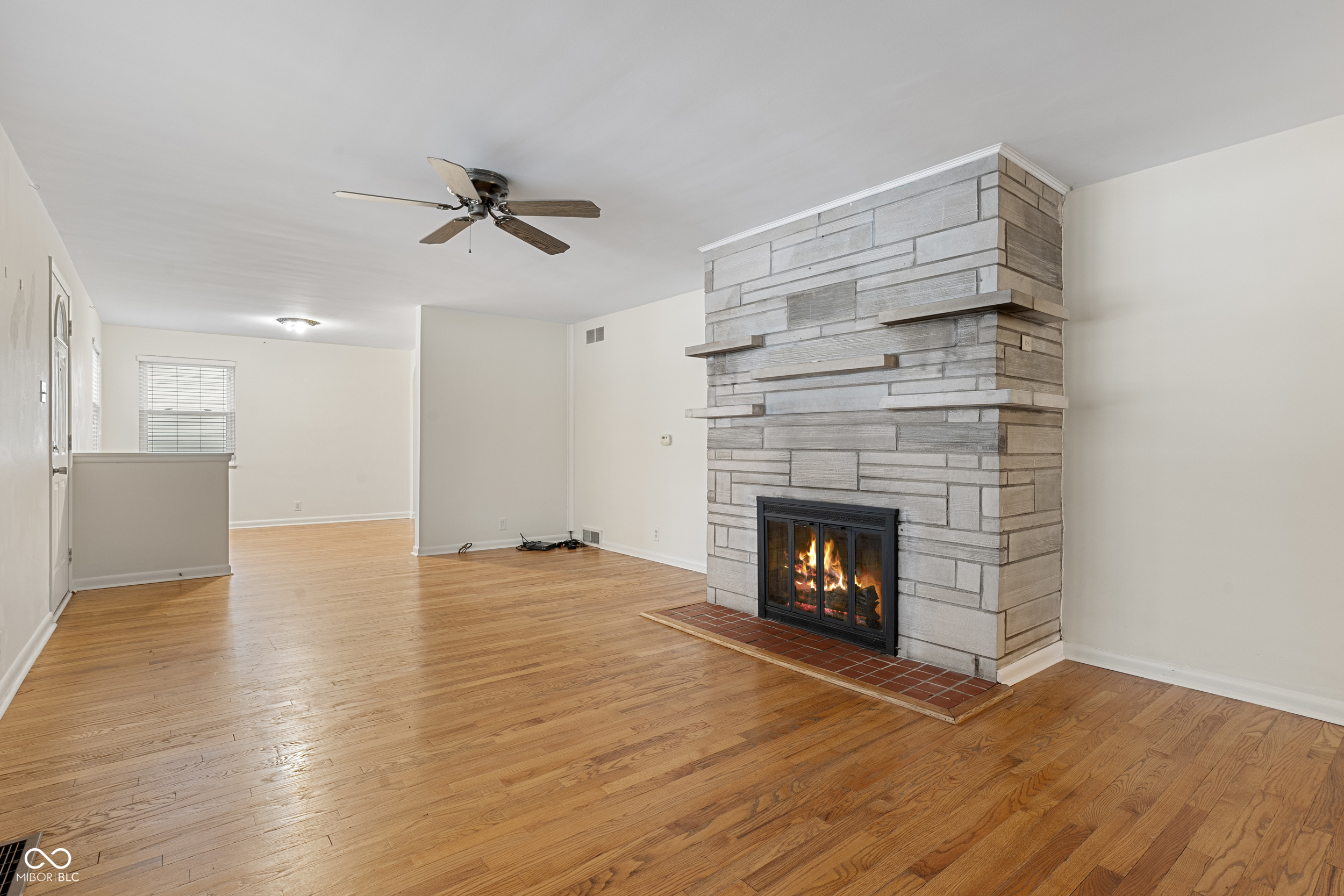 5213 Cordes Road Indianapolis, IN 46227 - Photo 8 of 34 Gallery Image 8