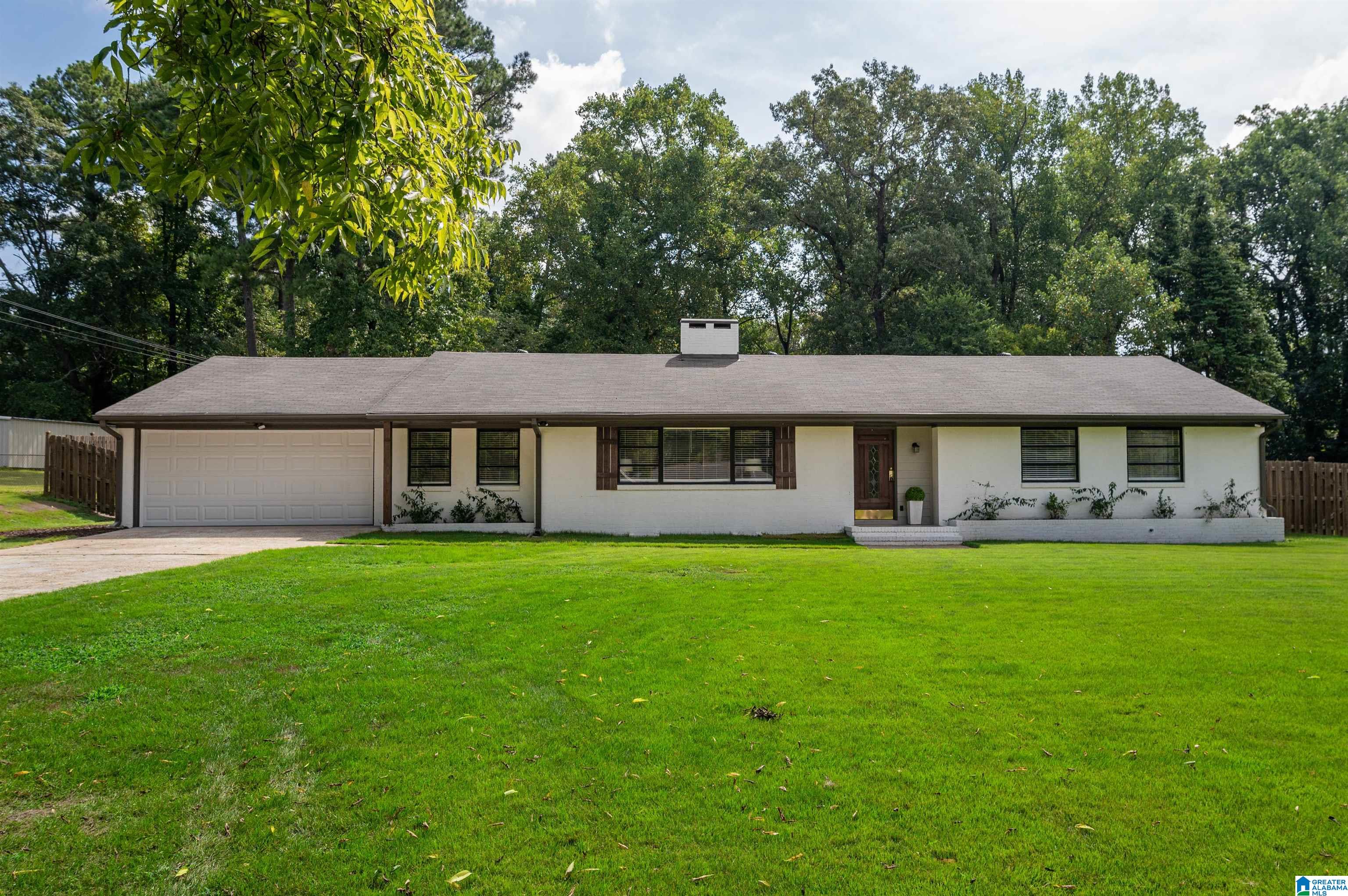 141 Lindberg Road Bessemer, AL 35023 - Photo 2 of 40 Gallery Image 2