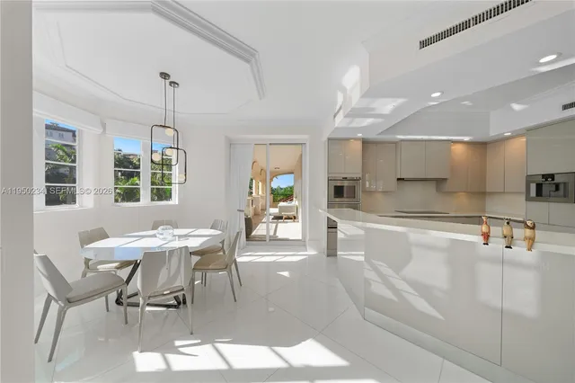 $10,900,000 | 7124 Fisher Island Drive, Unit 7124, Miami Beach, FL 33109