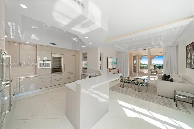 $10,900,000 | 7124 Fisher Island Drive, Unit 7124, Miami Beach, FL 33109