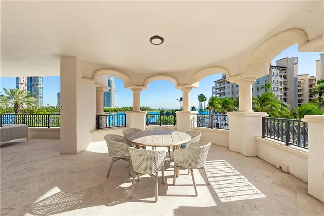 $10,900,000 | 7124 Fisher Island Drive, Unit 7124, Miami Beach, FL 33109