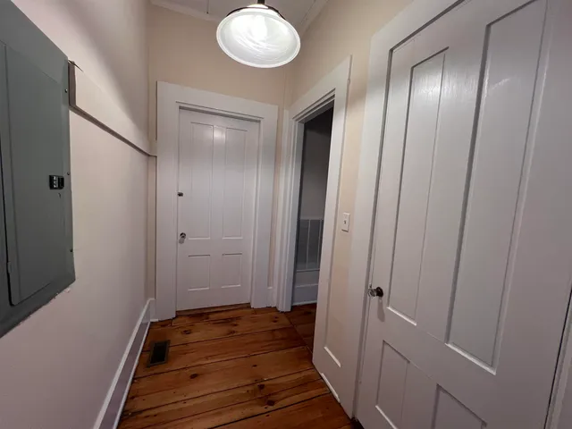 $2,300 | 9 Forest Street, Unit 3, Exeter, NH 03833