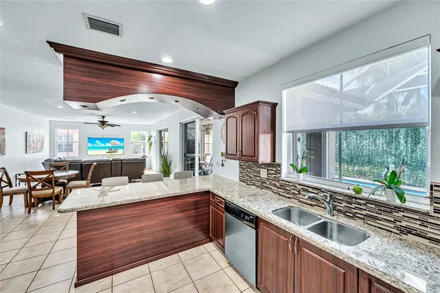 $6,950 | 1551 Blue Jay Circle, Weston, FL 33327