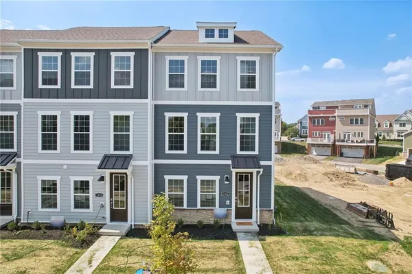 $429,990 | 401 Harmon Court, Wexford, PA 15090