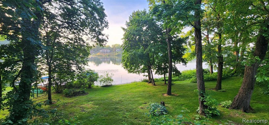 10526 Monticello Road Pinckney, MI 48169 - Photo 13 of 50