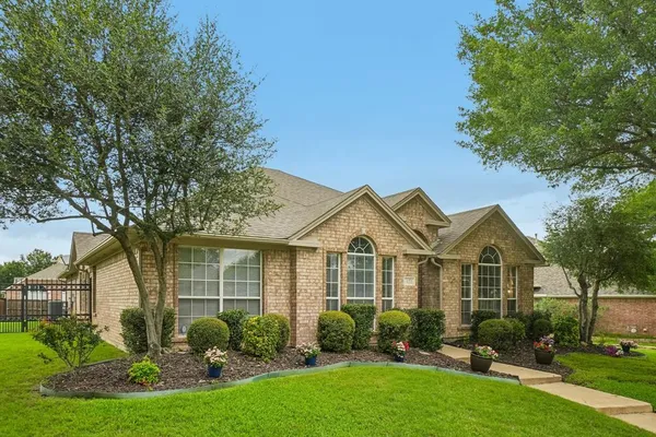 $449,000 | 421 Durrand Oak Drive, Keller, TX 76248