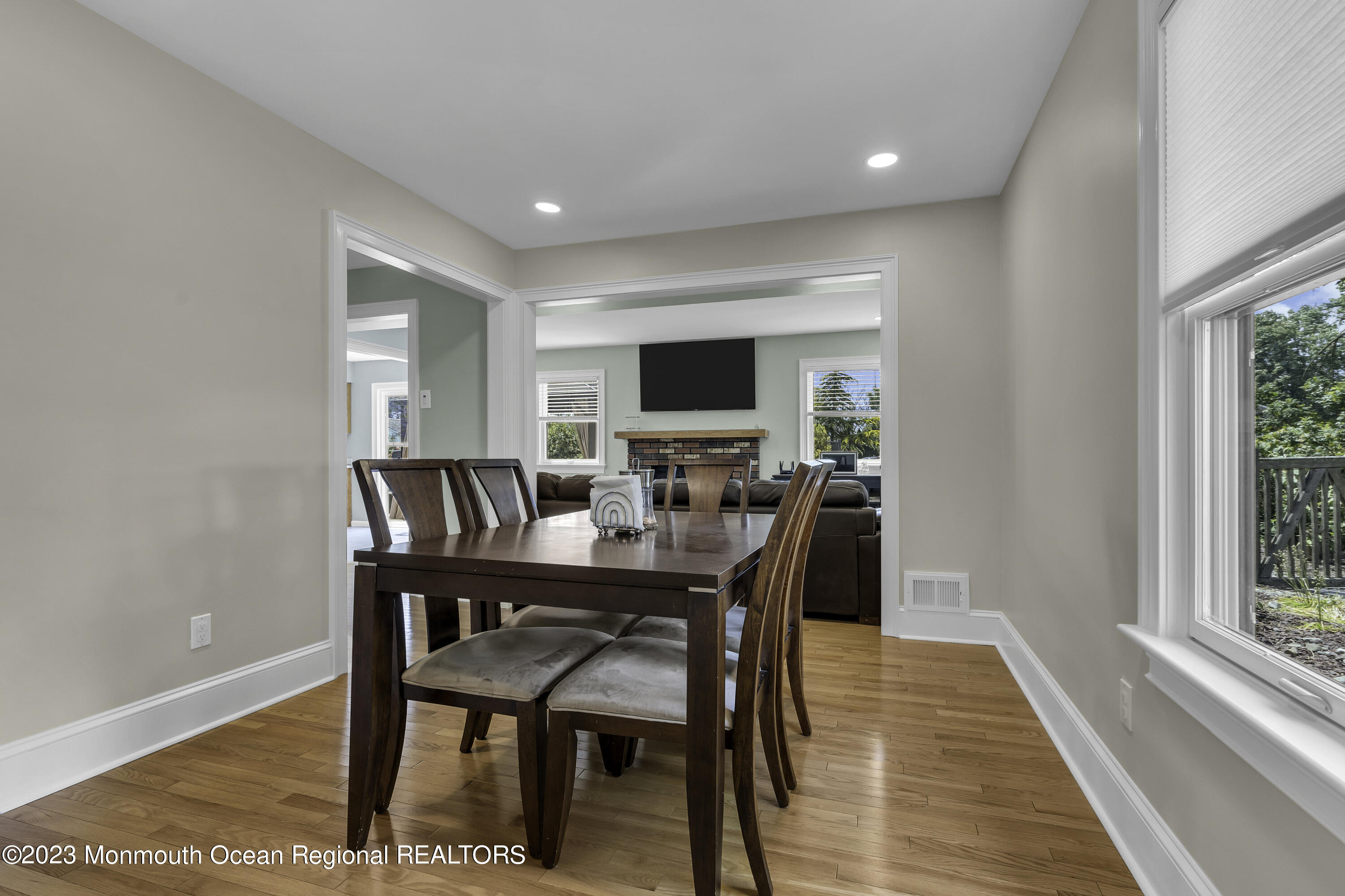 23 Appletree Road Howell, NJ 07731 - Photo 16 of 49 015_dsc03565