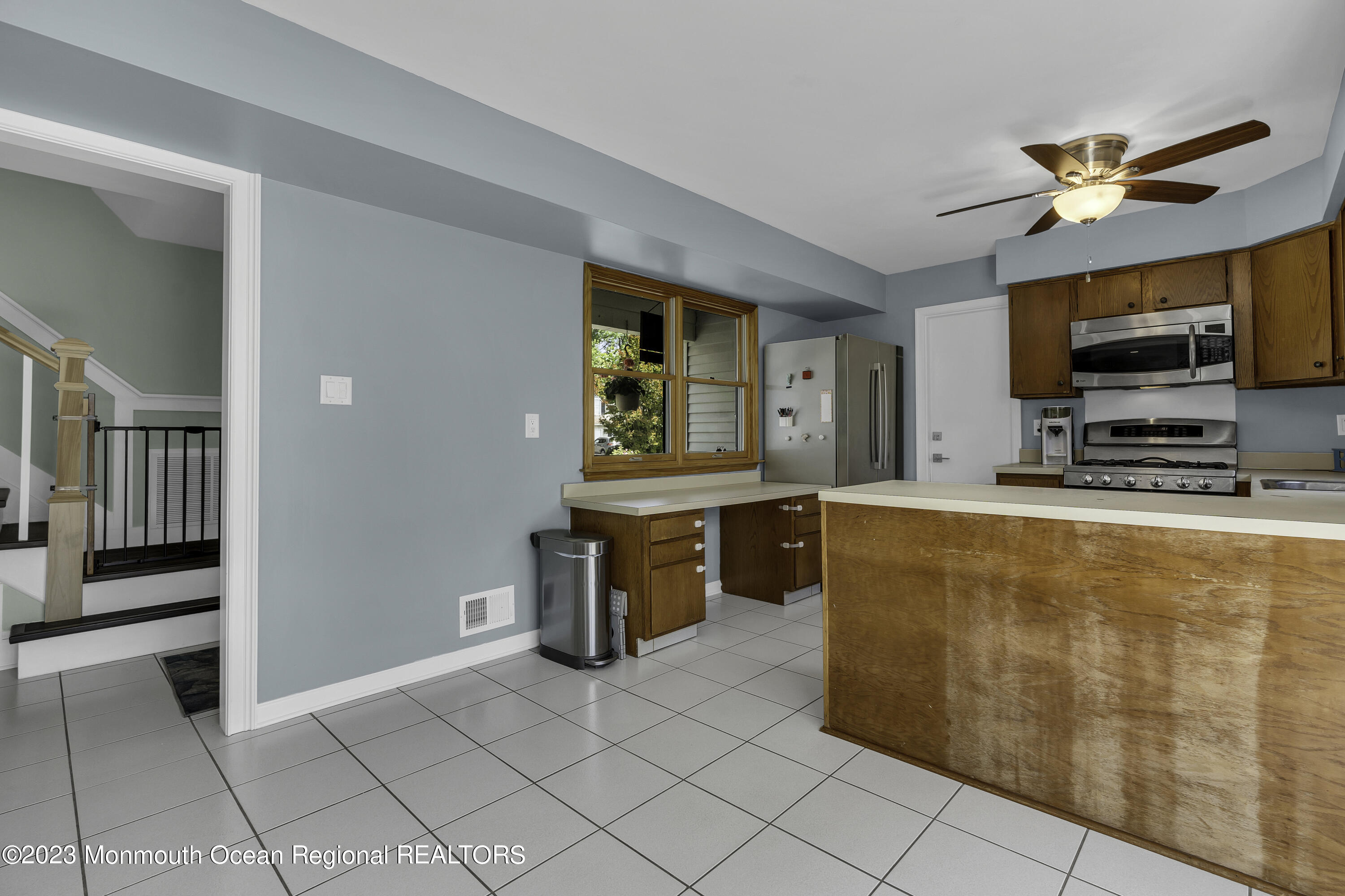 23 Appletree Road Howell, NJ 07731 - Photo 24 of 49 kitchen