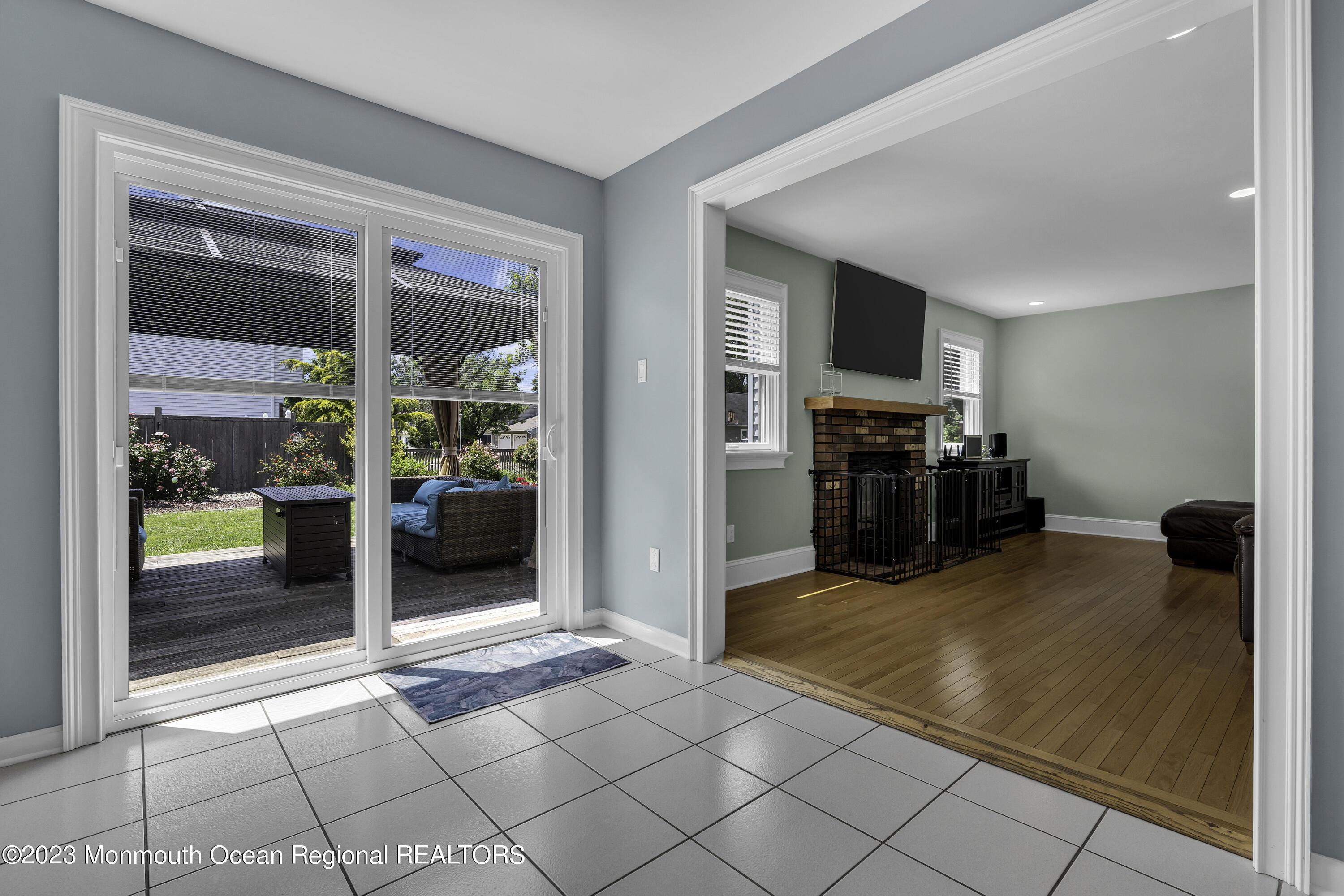 23 Appletree Road Howell, NJ 07731 - Photo 27 of 49 eat in kitchen