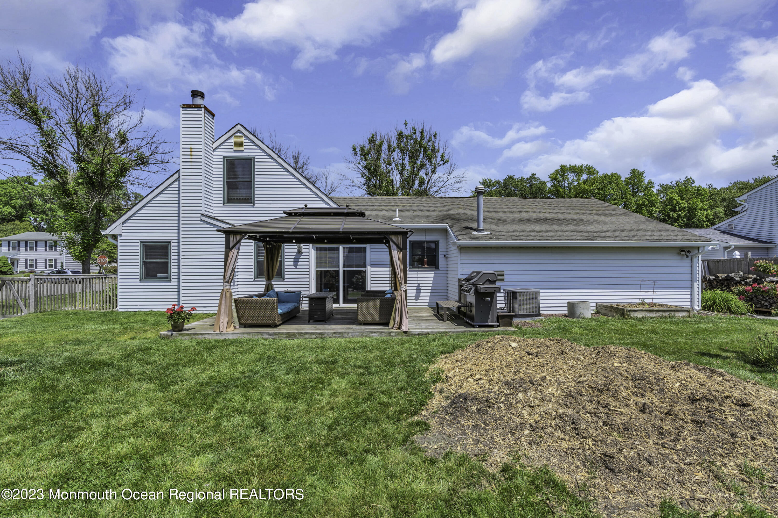 23 Appletree Road Howell, NJ 07731 - Photo 44 of 49 049_dsc03695