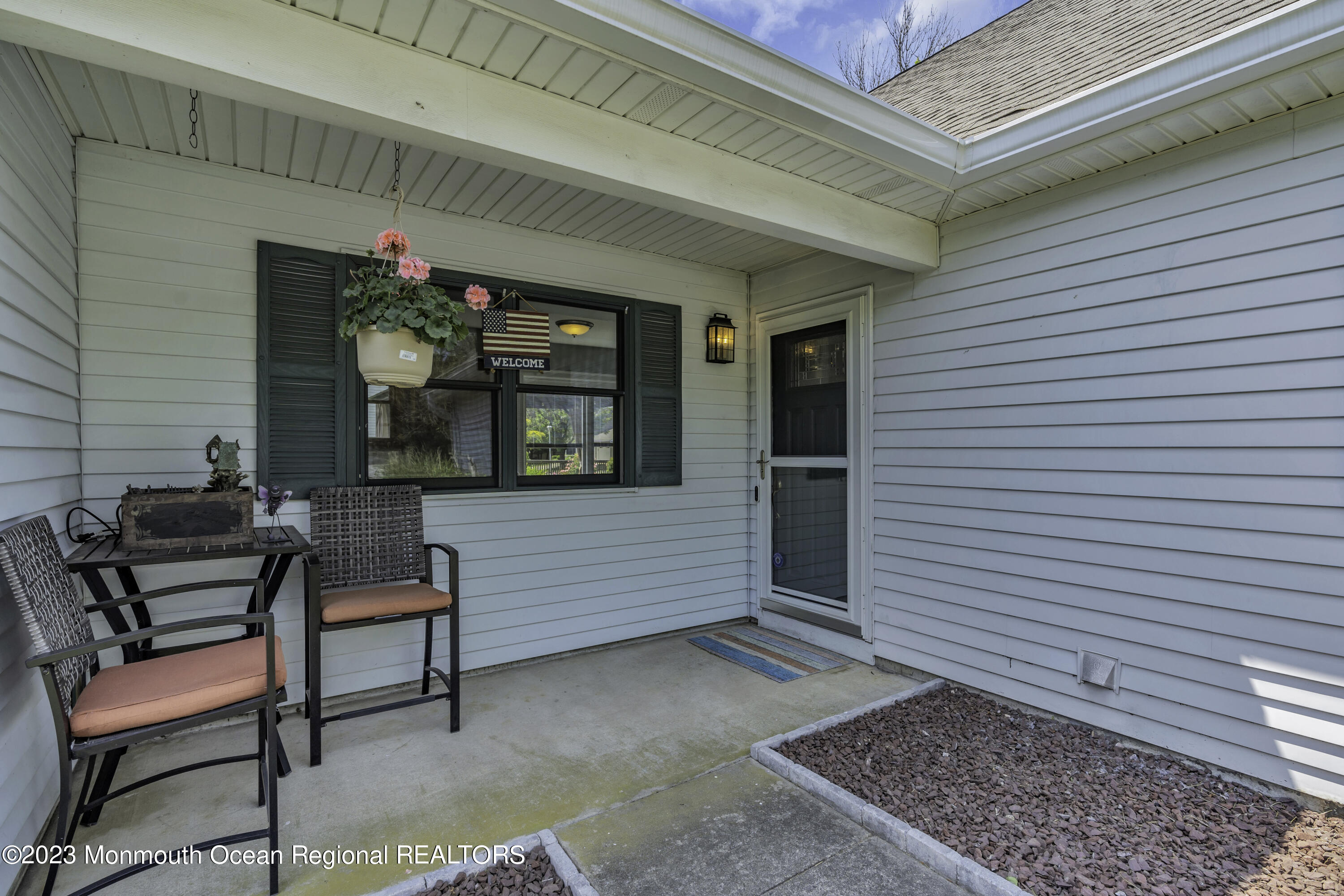 23 Appletree Road Howell, NJ 07731 - Photo 7 of 49 porch