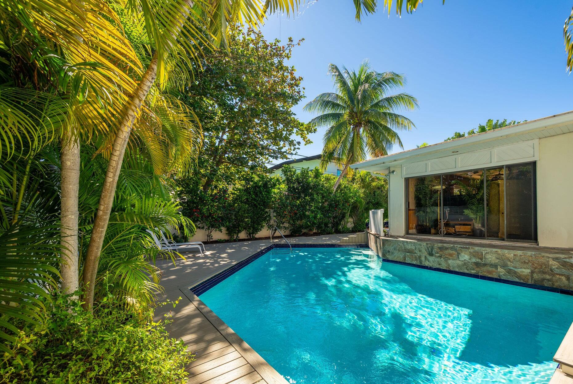 1600 Patricia Street Key West, FL 33040 - Photo 32 of 35 POOL