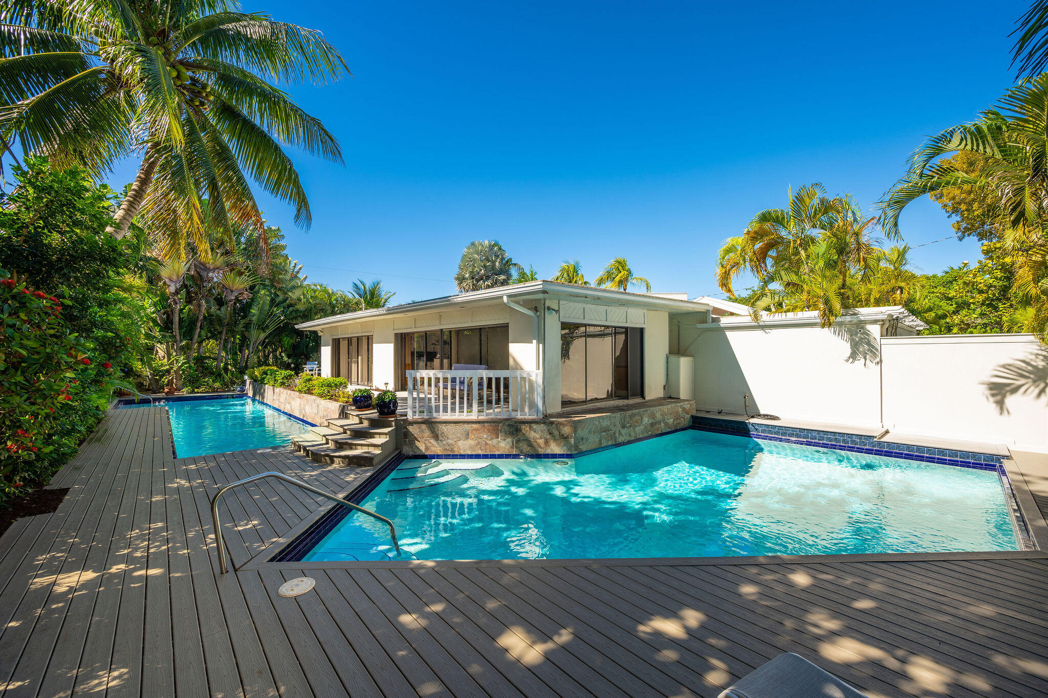 1600 Patricia Street Key West, FL 33040 - Photo 4 of 35 TWO POOLS