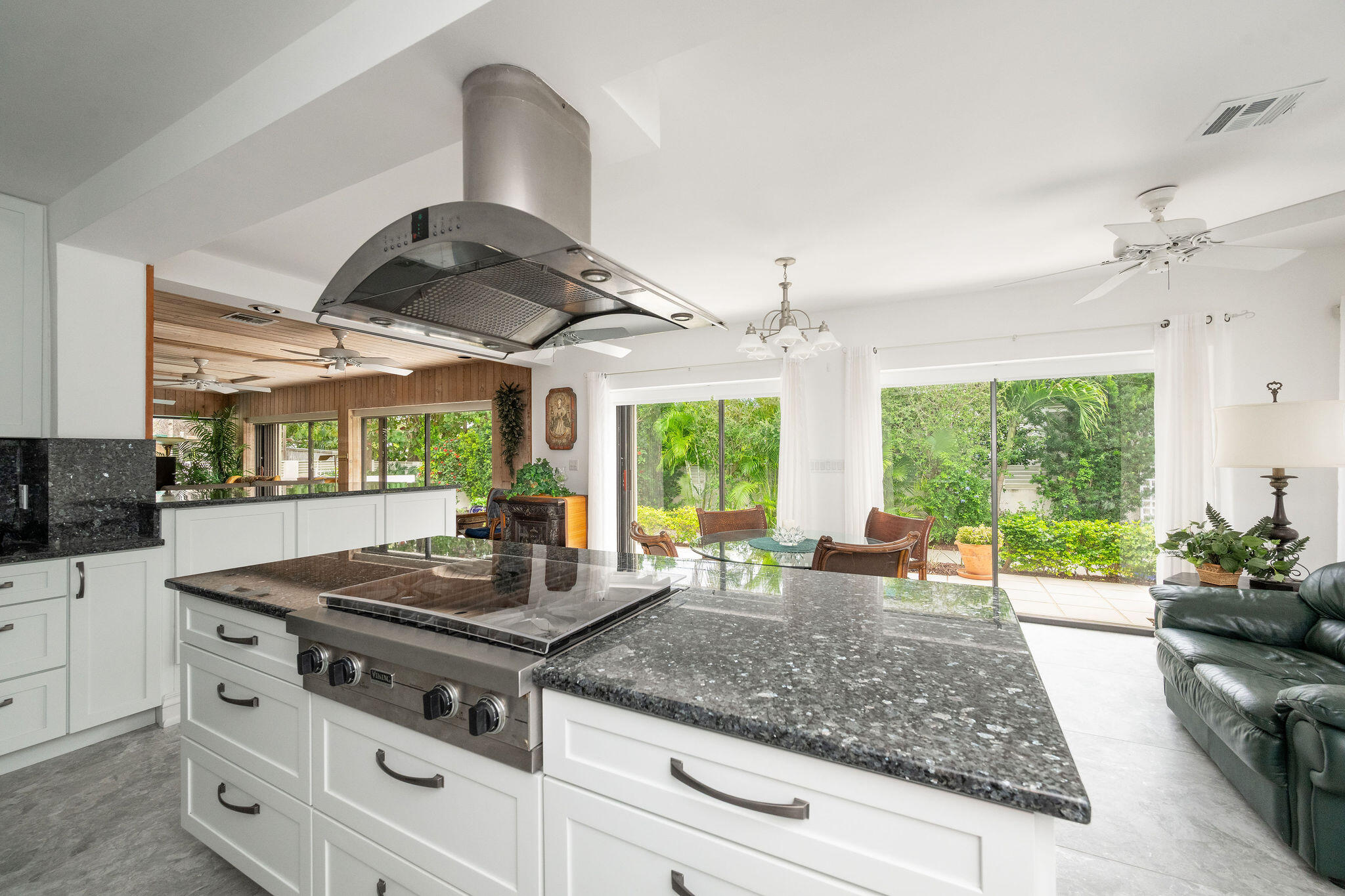 1600 Patricia Street Key West, FL 33040 - Photo 8 of 35 KITCHEN