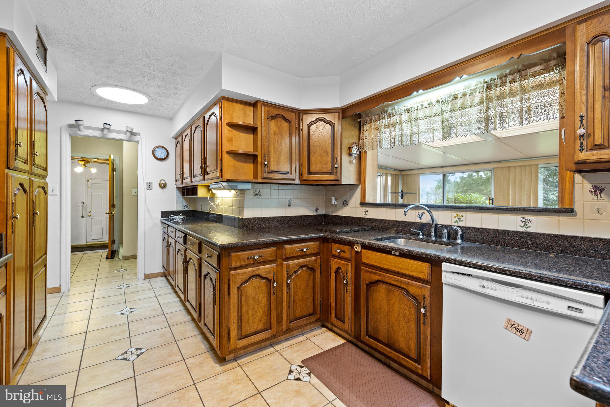 13100 Manor Road Glen Arm, MD 21057 - Photo 12 of 46