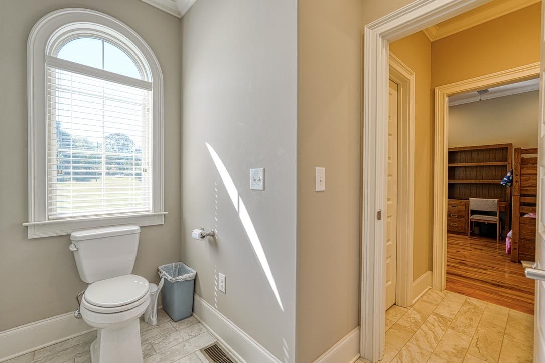 235 Hammett Road Wellford, SC 29385 - Photo 12 of 50