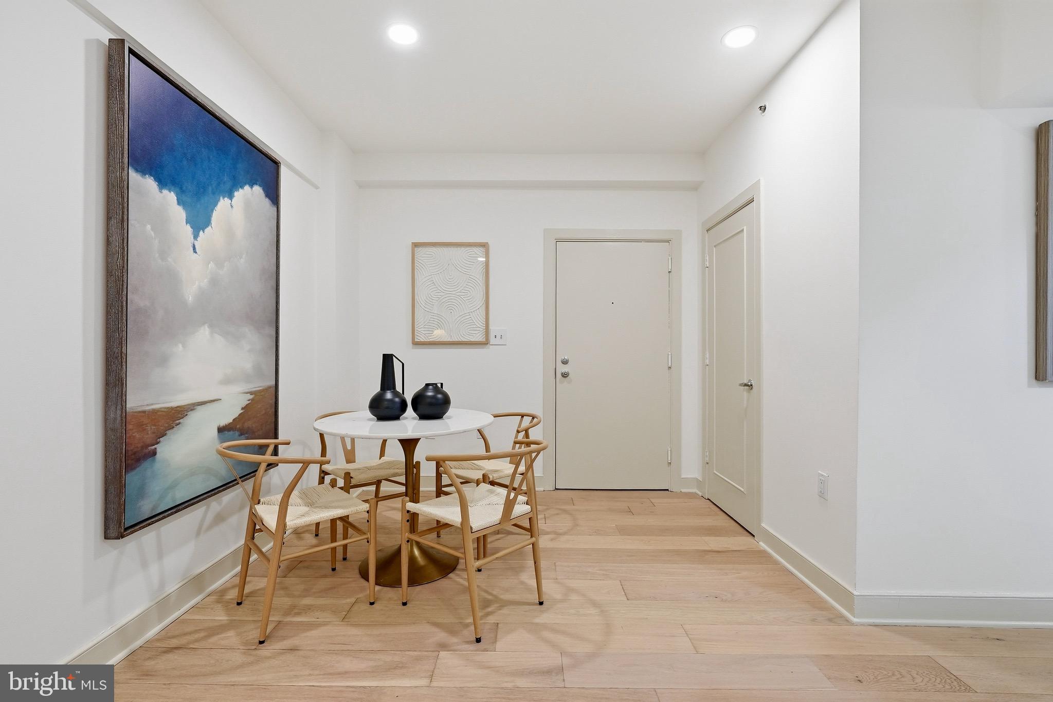 1727 R Street Northwest, Unit 203 Washington, DC 20009 - Photo 6 of 24 Living-Dining