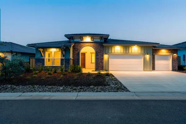 $755,813 | 8226 Iron Crk Drive, Friant, CA 93626