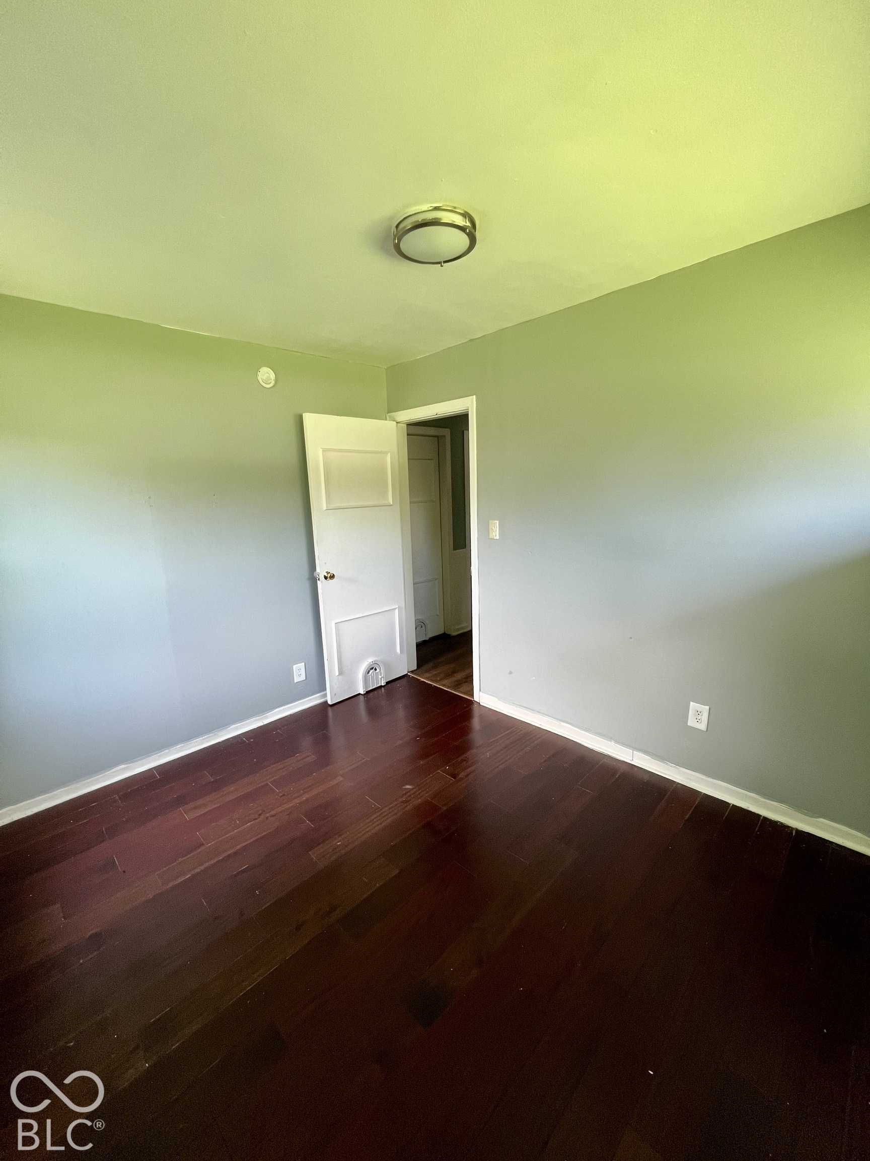 2447 Depauw Road Indianapolis, IN 46227 - Photo 7 of 10 Gallery Image 7