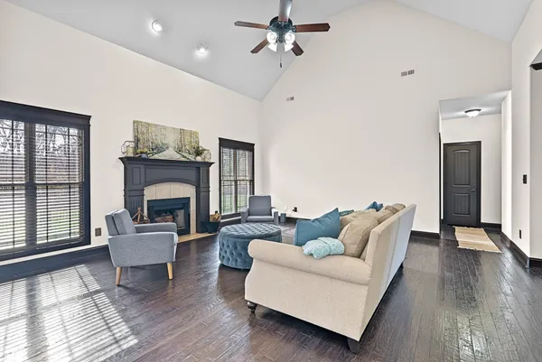 $845,000 | 2142 Trieste Trail, Adams, TN 37010