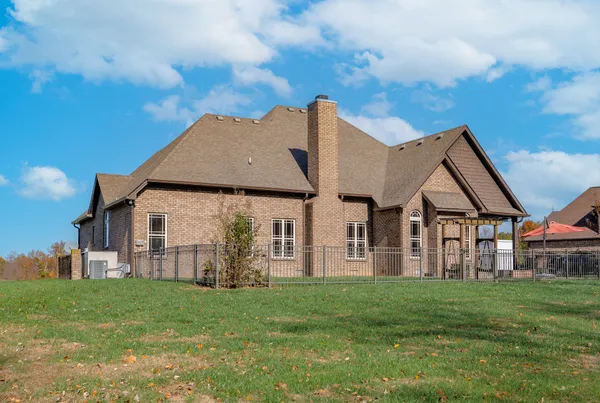 $845,000 | 2142 Trieste Trail, Adams, TN 37010