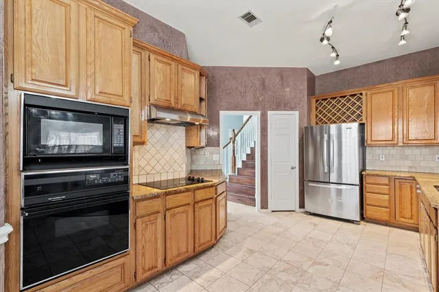 $3,599 | 892 Brentwood Drive, Coppell, TX 75019